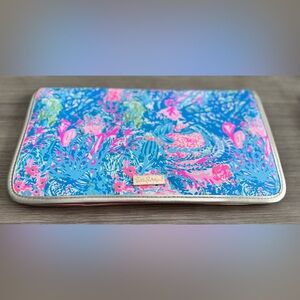 NWOT Lilly Pulitzer Travel Organizer - Folio